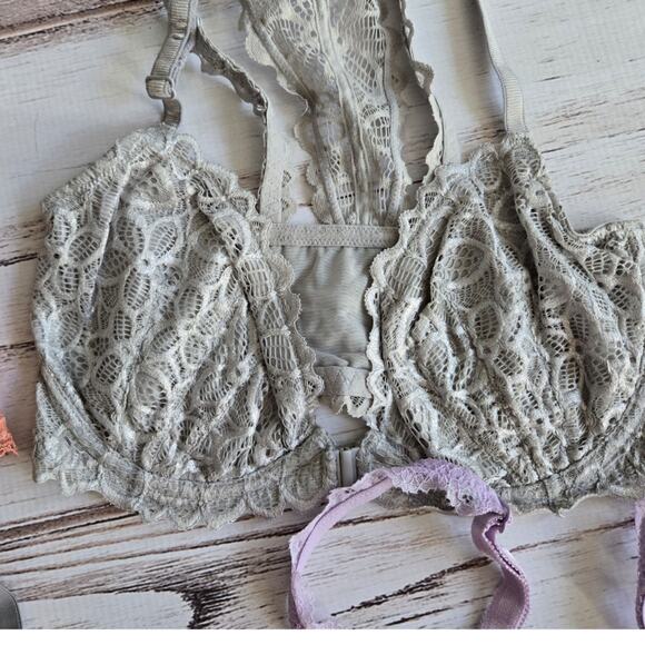 Victoria's Secret Bra Bundle sz 32DD New - Picture 3 of 6